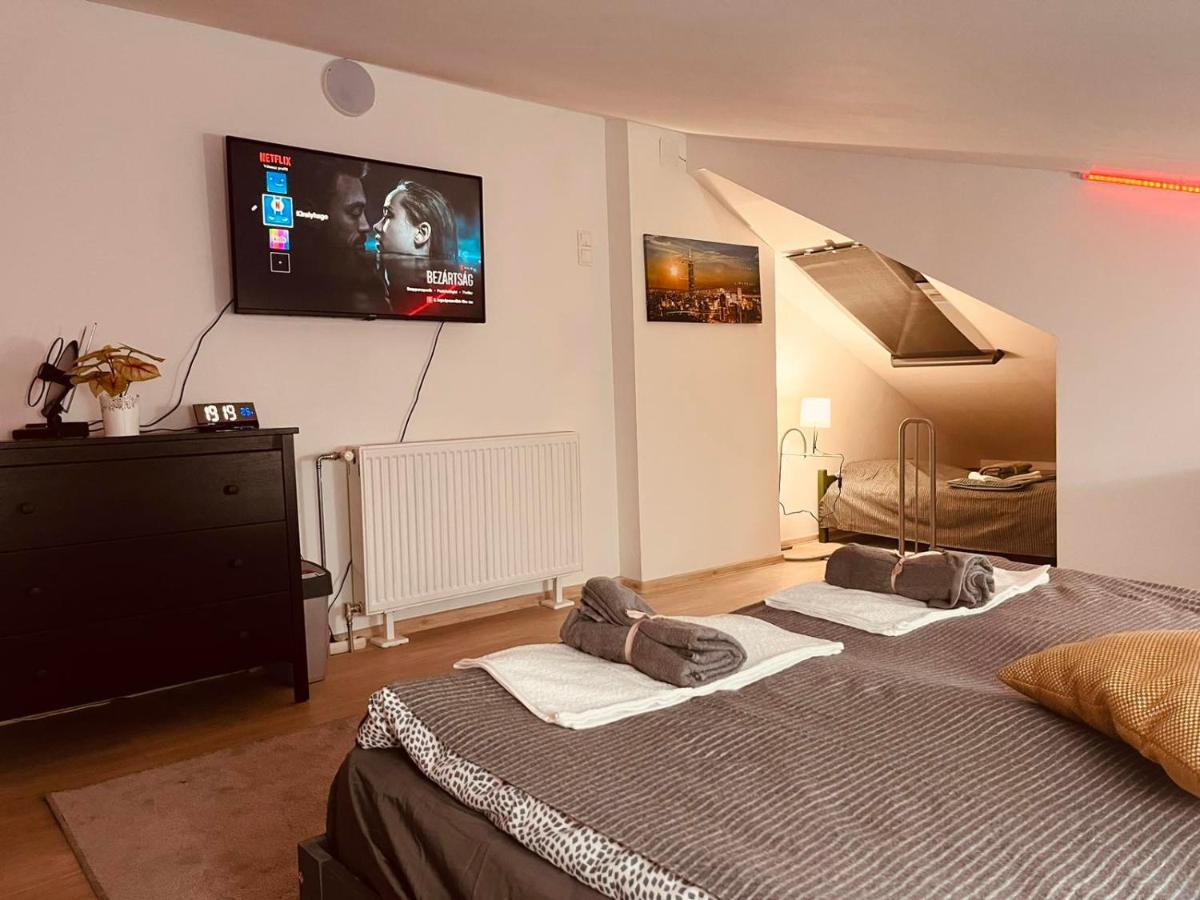 Апартаменти King House & Garden With Ac And Free Parking Possibility *